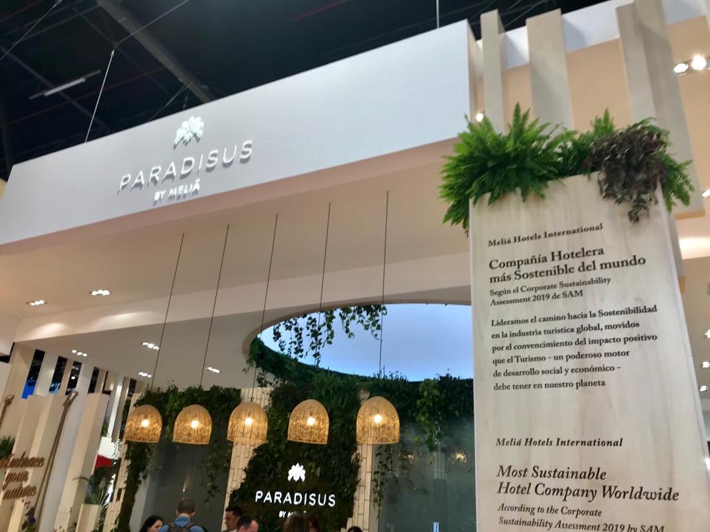 GabrielEscarrer's tweet photo. .@MeliaHotelsInt ha acompañado a @fitur_madrid en sus 40 ediciones y nos sumamos a la celebración de este gran aniversario con un espectacular stand dedicado a la #sostenibilidad y a nuestra marca @Paradisus

Comenzamos #FITUR2020 https://t.co/f1vGcNgMZy