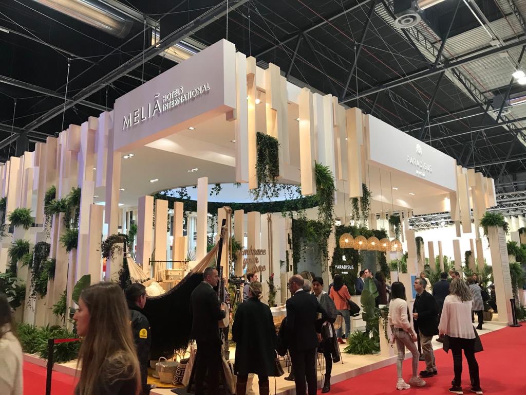 GabrielEscarrer's tweet photo. .@MeliaHotelsInt ha acompañado a @fitur_madrid en sus 40 ediciones y nos sumamos a la celebración de este gran aniversario con un espectacular stand dedicado a la #sostenibilidad y a nuestra marca @Paradisus

Comenzamos #FITUR2020 https://t.co/f1vGcNgMZy
