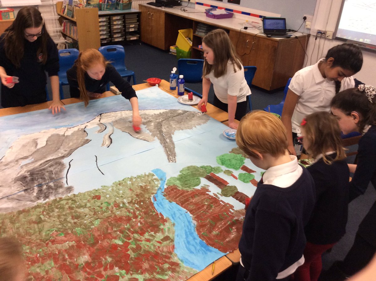 Rashielea_PS's tweet photo. It's House Groups day! Our challenge is to create a Scottish landscape. Can you guess which landmark Rannoch are creating? #teamwork #housegroups #Ranoochrule https://t.co/p9C5xSwuSC