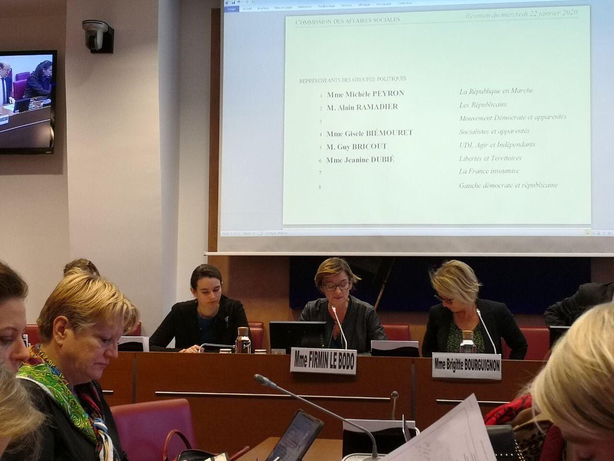agnesfirmin's tweet photo. Je défendais ce matin @AN_AfSoc la #ppl permettant l’accès des diabétiques et malades chroniques à tous les métiers et formations . Une #discrimination qui n’est plus acceptable en 🇫🇷 en 2020. Texte voté à l’unanimité par mes collègues . Ce sujet transpartisan ns concerne TOUS. https://t.co/YastTRrdrD