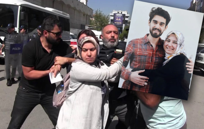 furkanhabernet's tweet photo. Melek Çetinkaya’ya TEM’de kötü muamele: Avukatlar beni yalnız bırakmasın
https://t.co/CqXwhoqn9A https://t.co/2gQZCVMzeK