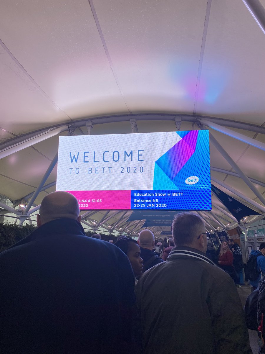 kossan62's tweet photo. Day 1 #Bett2020 😁 https://t.co/xyrfNlVRJS