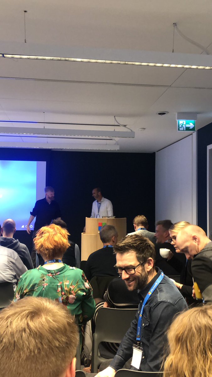 Next presentation is @ovibarcelo at Microsoft London. No dead by PP😬 #Bett2020 #MicrosoftEDU