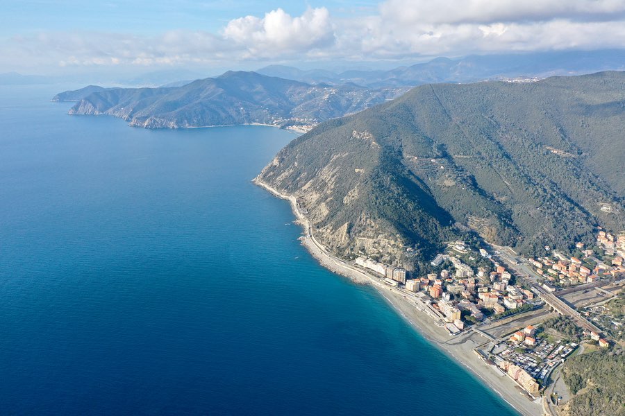 ResidenceKriss's tweet photo. Deiva Marina...da un'altra prospettiva!

Foto ©: https://t.co/OEyLpMk8PW

#deivamarina #liguria
@deiva_marina https://t.co/uBk0hWz53A