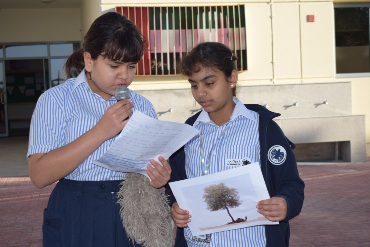 MawakebKawaneej's tweet photo. Prosopis cineraria, known as Al Ghaf, the evergreen tree of the desert.
Today, our sts take the opportunity to highlight the importance & richness of the UAE national tree.
#Alghaf #faunaAndFlora @KHDA https://t.co/uKJLFkHj8A