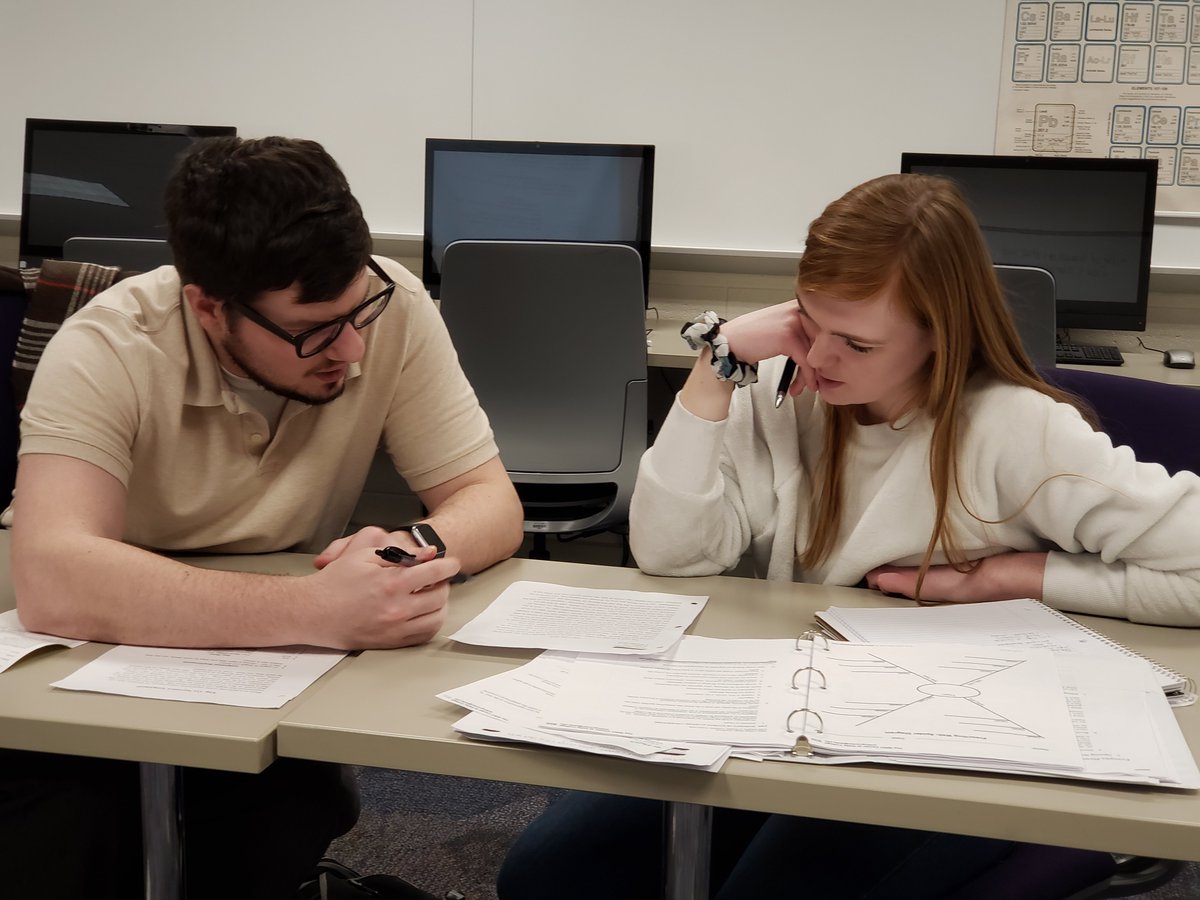 deltawrites's tweet photo. Need to discuss that paper assignment to generate ideas? We can help! Stop by and see us in the WRIT Center! https://t.co/mxZVonWb0u