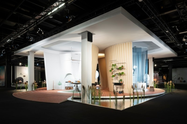 MarkusMajerus's tweet photo. #DasHaus2020 enhances @imm_cologne with an aspect that a lot of people find highly appealing: the idea of #living “in between” – between #architecture and #nature, indoors and outside. @v2com_newswire has compiled some information about the installation: https://t.co/ndIf1UiBbE https://t.co/HpsVcWQrtu