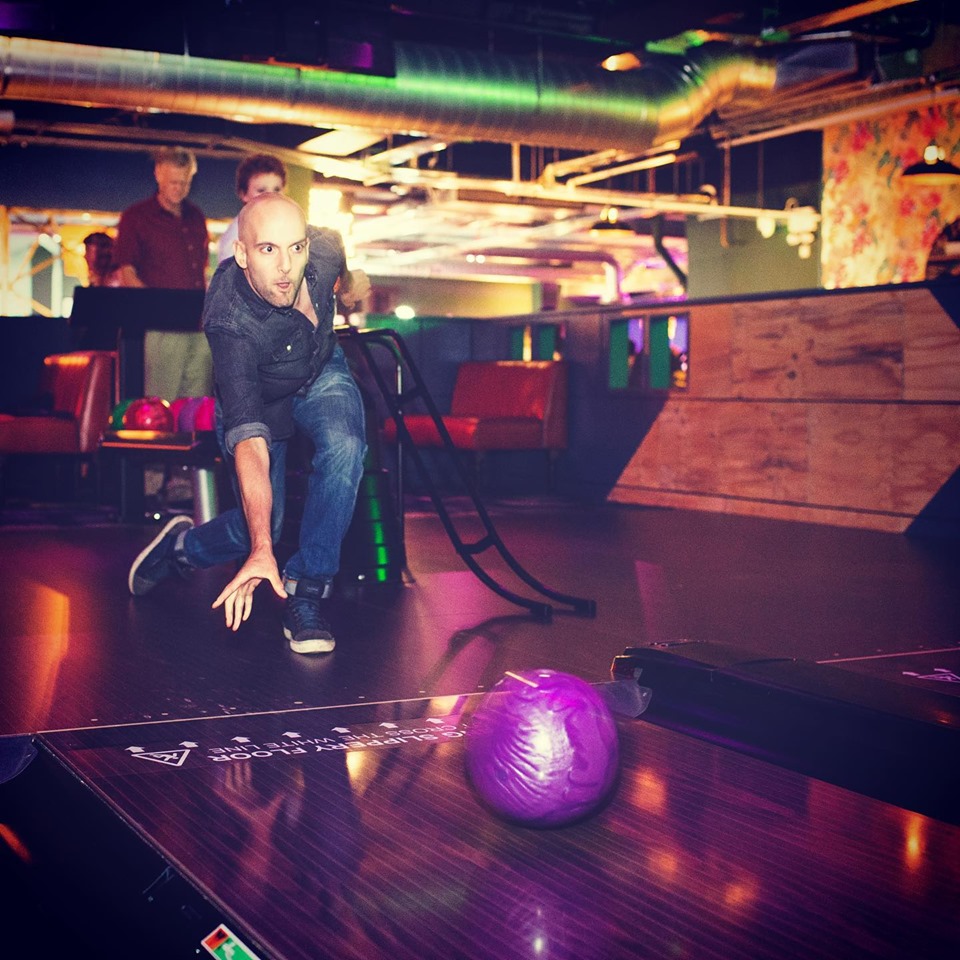 Cool As Leicester (@coolasleicester) on Twitter photo Accountants, hairdressers, hospitality folk and lawyers… are you looking for a fun night out to blow away the January blues? Why not get a team together and see if you can top your industry league and win fancy prizes at <a href="/EastStreetLanes/">East Street Lanes</a>?
➡️ coolasleicester.co.uk/bowling-gets-c…
#leicester Accountants, hairdressers, hospitality folk and lawyers… are you looking for a fun night out to blow away the January blues? Why not get a team together and see if you can top your industry league and win fancy prizes at <a href="/EastStreetLanes/">East Street Lanes</a>?
➡️ coolasleicester.co.uk/bowling-gets-c…
#leicester