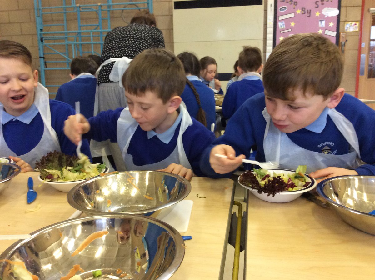 5_bedford's tweet photo. What an amazing morning we had cooking Greek food with our awesome Bedford kitchen team. The children all made and ate Greek inspired salads, quiche, and biscuits. #isthereanymore? #bedfordprimary https://t.co/YSqcX8hQYR