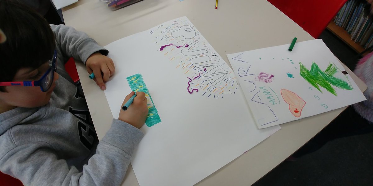 EscolaSolc's tweet image. Als #tallers i #ambients de #1PRI i #2PRI aprenem i ens ho passem molt bé!