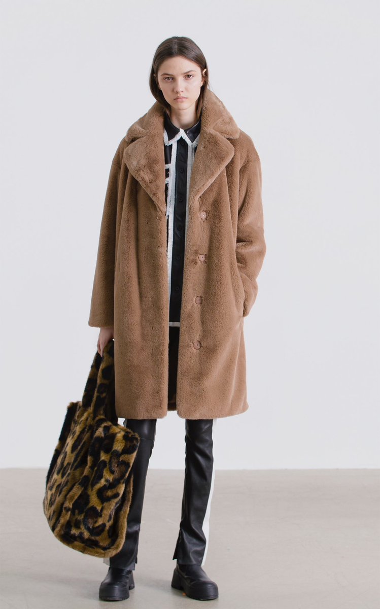 New pieces by Stand Studio have just dropped! 🌸