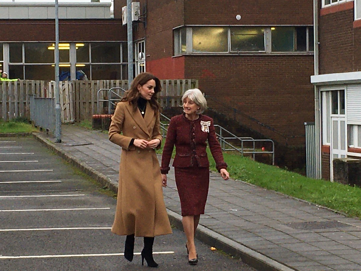 The Duchess of Cambridge greets the Lord Lieutenant of South Glamorgan as she arrives at a children’s centre in Cardiff to launch a UK wide survey to help improve early childhood. It’s called #5BigQuestions and we’ll have more on <a href="/BBCWalesToday/">BBC Wales Today</a> at 1:30 &amp; 6:30pm