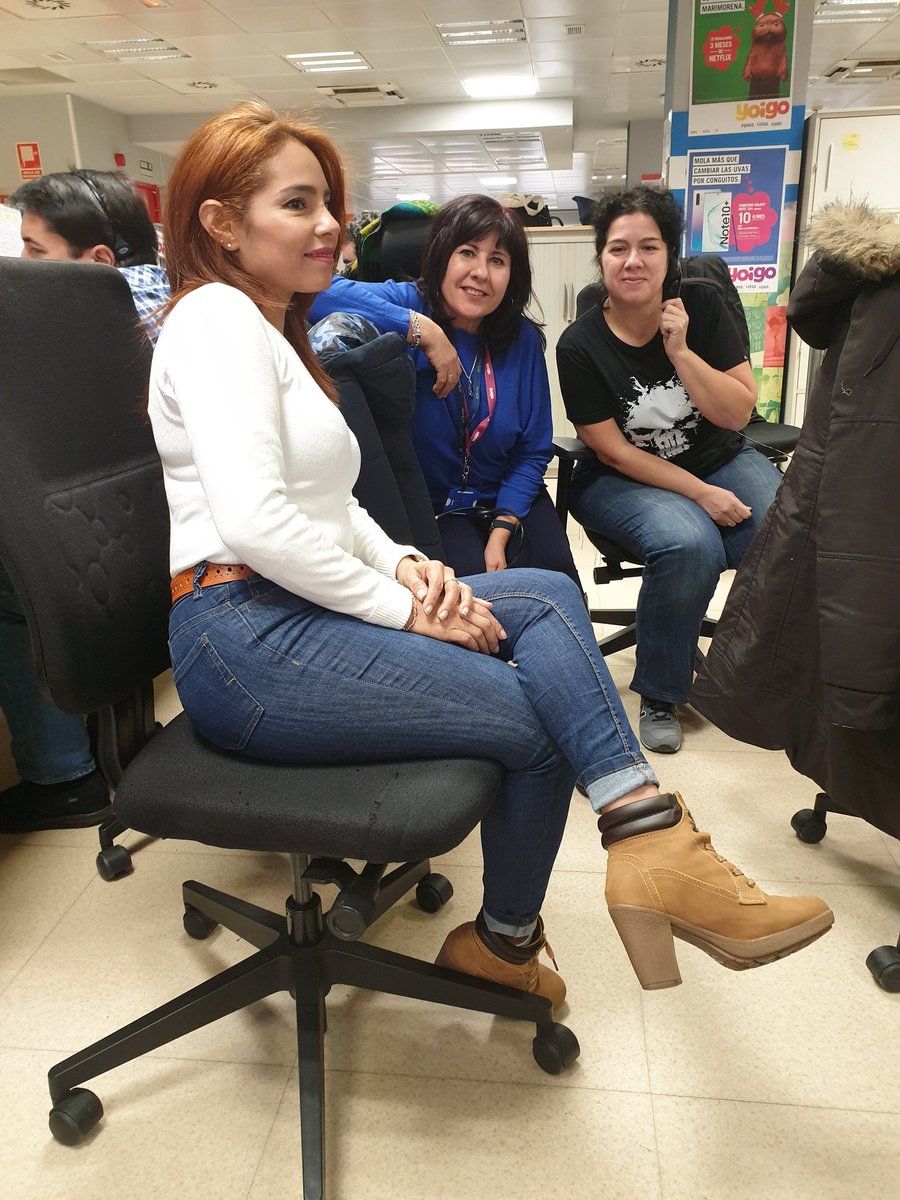 Csilveira19's tweet photo. Trabajando en equipo, que podemos con lo que nos pongan!!el premio es de todos equipo!!!!
Regalanos un RT, un me gusta, tu voto es muy importante para mi 
#CSilveiraAtentofortius2019
#PremiosFortius2019 https://t.co/Y0H21qbwjk