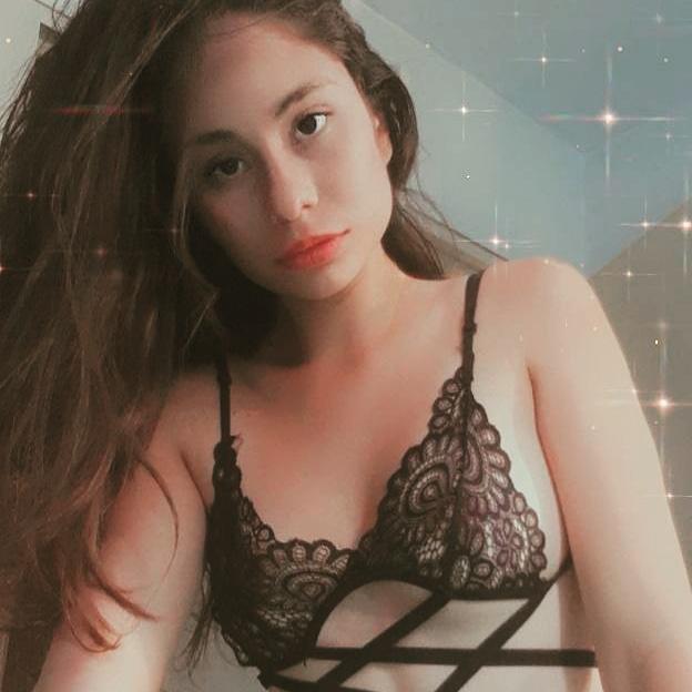 &iquest; De que pais me sigues? Yo 100% venezolana https://t.co/cO4eN1gUOR<a href="/tag/nuevafotodeperfil"class="tags"><span>#nuevafotodeperfil</span></a>