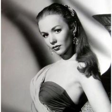Good Morning! Happy Birthday to Piper Laurie, star of film and TV. Unforgettable as Carrie\s mom. 