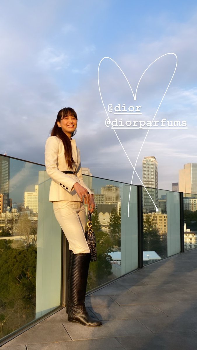 ブーツが好きでたまらない 山崎紘菜 ロングブーツ 山崎絋菜 女優 ラグビー ブーツ T Co Tqlwjerijr Twitter