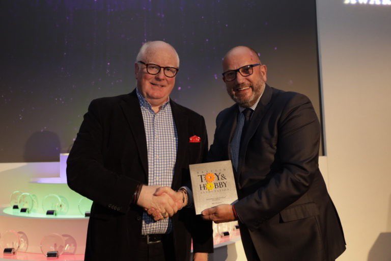 Congratulations to SMF Toytown’s Manging Director, Alan Simpson, on receiving a <a href="/BTHA/">British Toy & Hobby</a> Outstanding Contribution award at last nights’s 2019 Toy Industry Awards #awards #toytown #toyfair #achievement