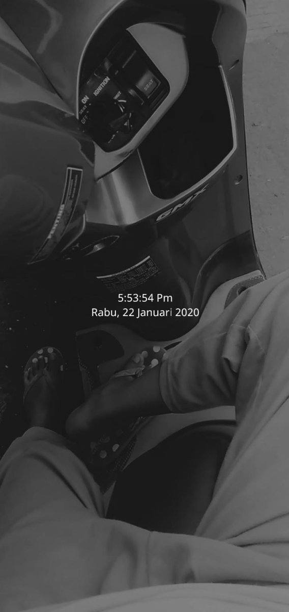 Rikesafitri13's tweet photo. Karna nyaman sesederhana itu💨 https://t.co/ixR1vc7MCP