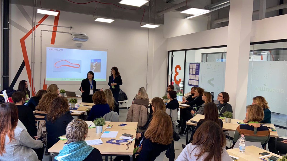 centroELIS's tweet photo. Diamo inizio ai laboratori: #Storytelling to I-Generation con Annalisa Galardi e Paola Perna; #EnGaming Daily Tools con Valentina Marini e Irene Maccotta; Managing #Emotions&Objections con Luca Longo e Vittoria Olivieri.
#RoleModelSDay #SistemaScuolaImpresa #ProudToBeARoleModel https://t.co/LpFutpKI6G