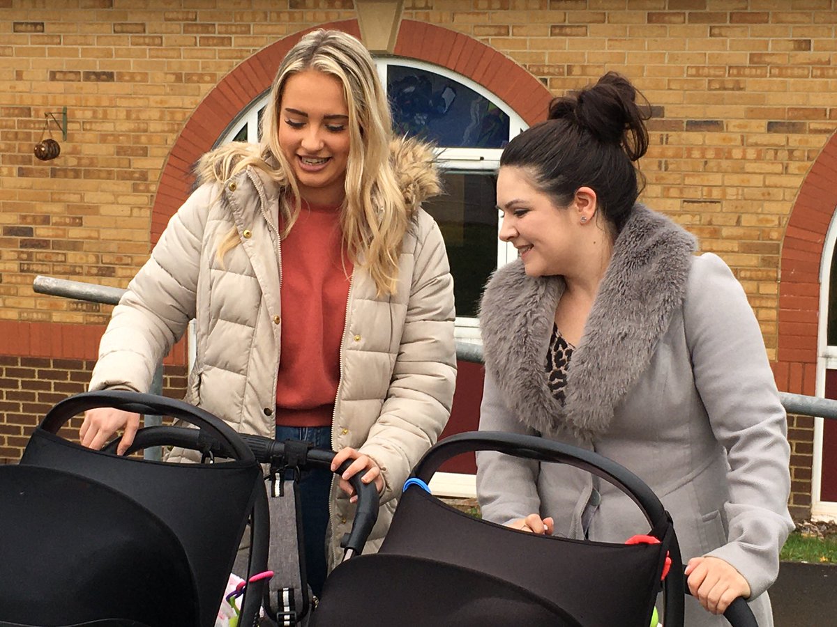 Cody and Charlotte have just met the Duchess of Cambridge at a baby class in Ely and Caerau children’s centre and tell me she played with the children and got really involved. Her arrival was a bit of a surprise for them, but they say a nice one! <a href="/BBCWalesToday/">BBC Wales Today</a> <a href="/BBCWalesNews/">BBC Wales News</a>