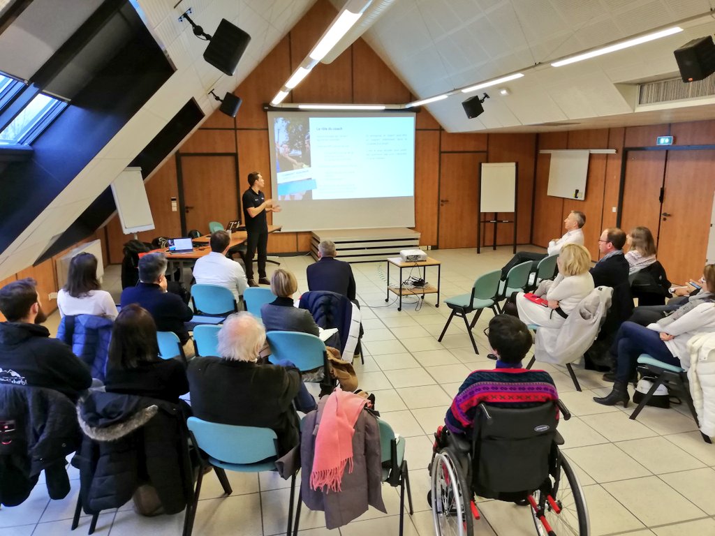 Ce matin, nous avons animé une #conference à #Alpespace sur le thème "comment rebondir après un échec" auprès d'une vingtaine de chefs d'entreprise de Savoie. #partage