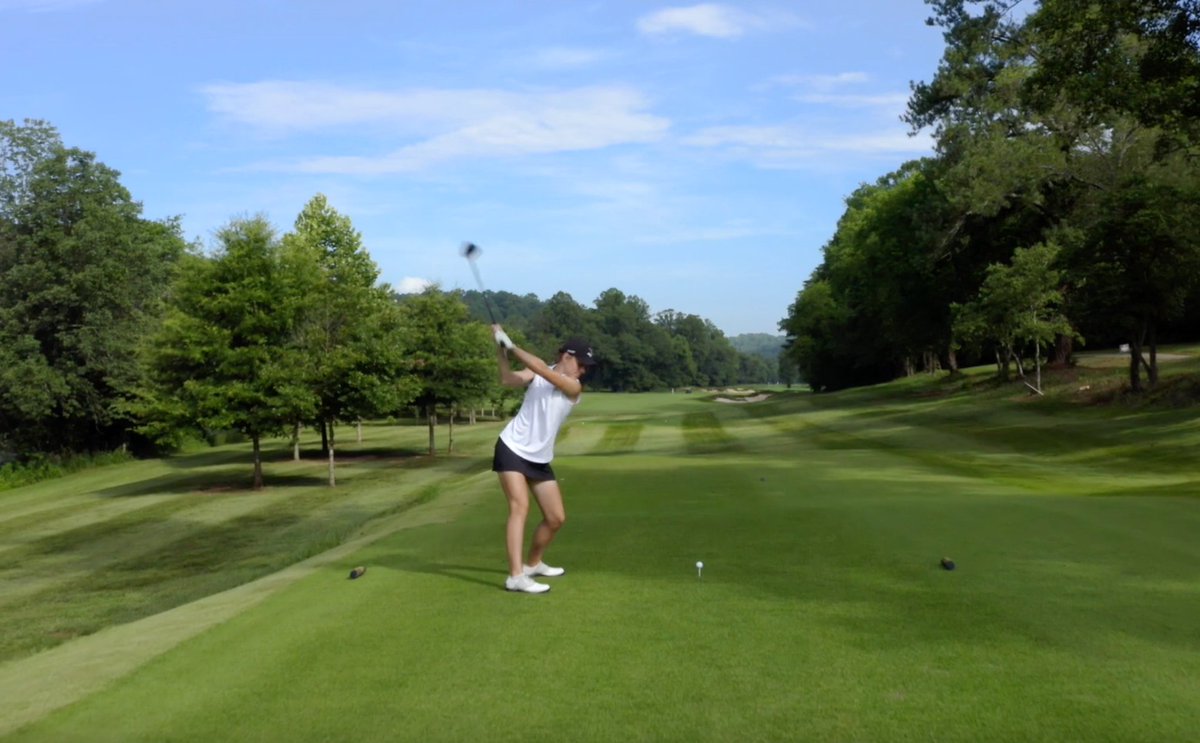 We work diligently to keep all 18 holes in pristine condition regardless of the time of year. But you don't just have to take our word for it, see what Erica has to say: youtube.com/watch?v=w08ntf…