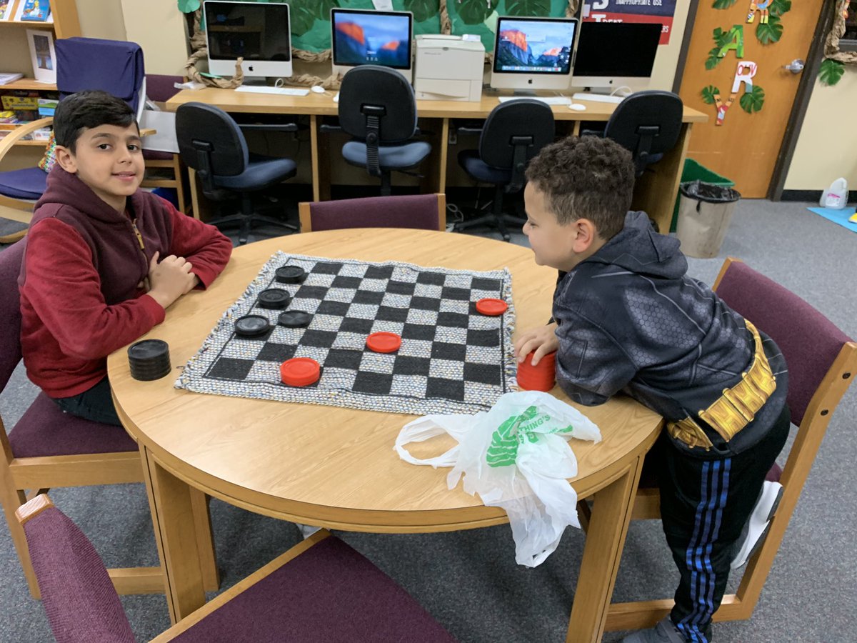 rondashaye's tweet photo. Putting away technology long enough to play old school games and learn to strategize #ESLgameclub #AustinMISD 😍😍 https://t.co/1vuNc4hsQp