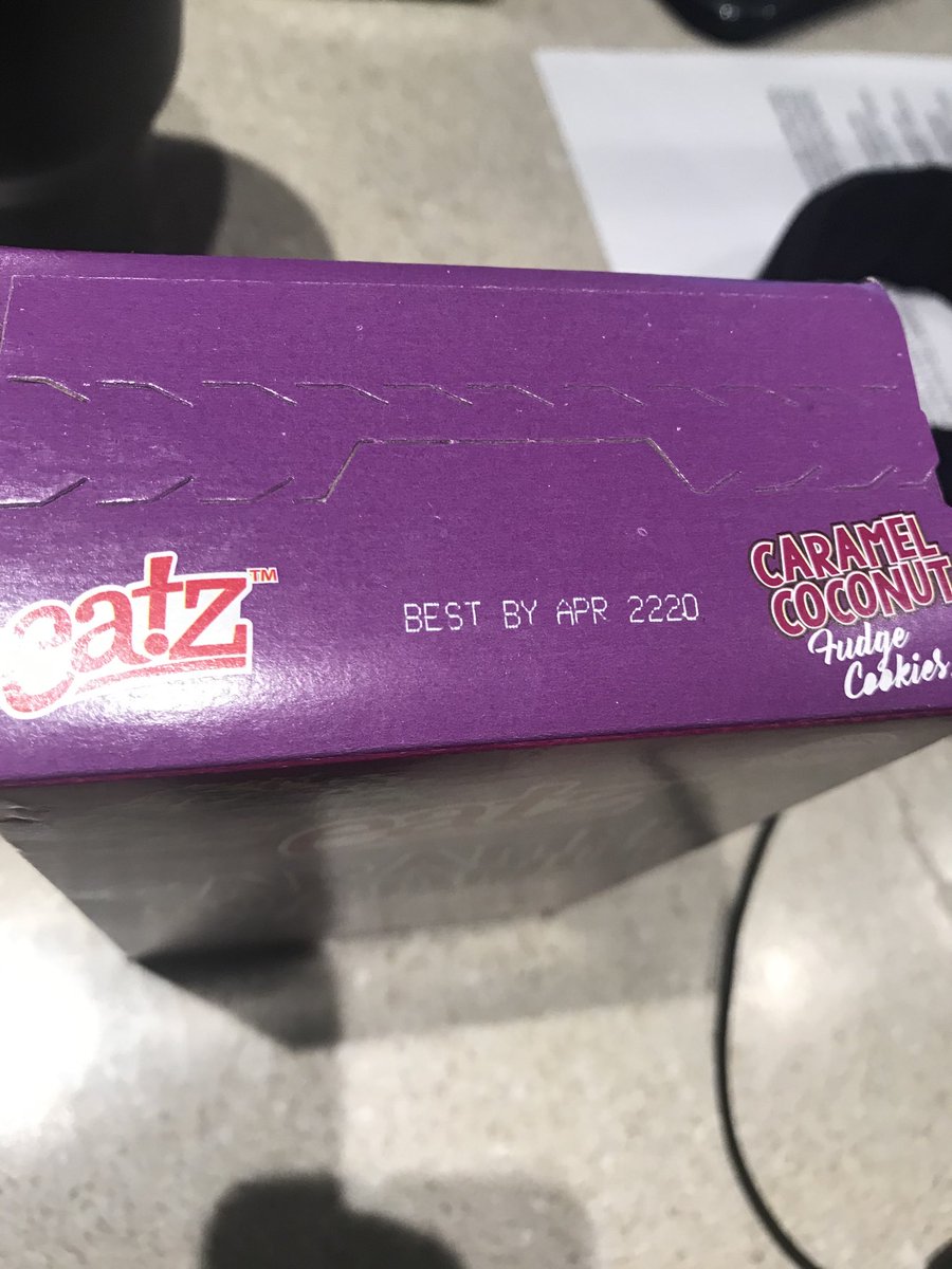 brianestridge's tweet photo. Um...I think I have found the perfect food for my doomsday reserves. Apparently they’ll last me 200 years! #fakegirlscoutcookies #dollarstorefind #goodforyou? https://t.co/Iav9aK7Rnv
