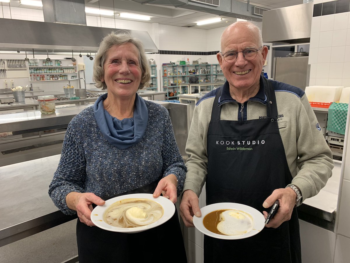 Vrijdag 16 uur start de lekkerste en leukste wedstrijd in de <a href="/gem_heuvelrug/">Utrechtse Heuvelrug</a> De <a href="/GoudenSoeplepel/">De Gouden Soeplepel</a> 🥣🥄🥣 Kom proeven en stemmen voor de publieksprijs, iedereen is welkom!