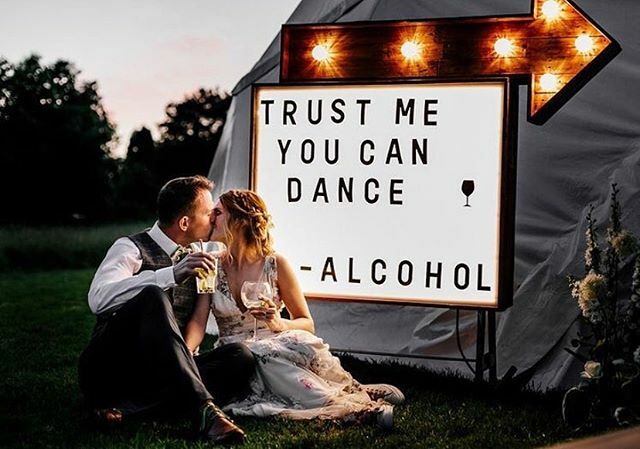 ChurchFarmLife's tweet photo. The wedding kids 💋 https://t.co/VX2OWE4yJK