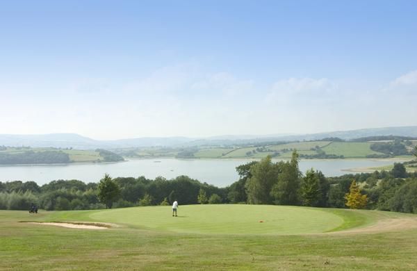 Break your Golfing Dry Spell 🏌️
➡️bit.ly/WoodlakeTeeBoo…
You might be having a “Dry January”, but the weather certainly hasn’t! Now conditions are improving... so make the most of quieter fairways and great value green fees and break your own dry spell at Woodlake Park GC.