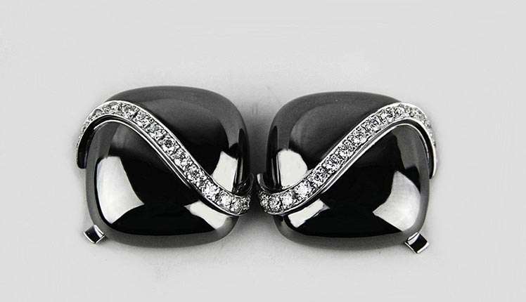 luxury_panache's tweet image. The Top Five Luxury Cuff Links
uberpanache.com/the-top-five-l…
#LuxuryCufflinks #Fashion #Men #Accessories #GoldCufflink #DiamondCufflink #MenCufflink #MenAccessories #menjewelry #lifestyle