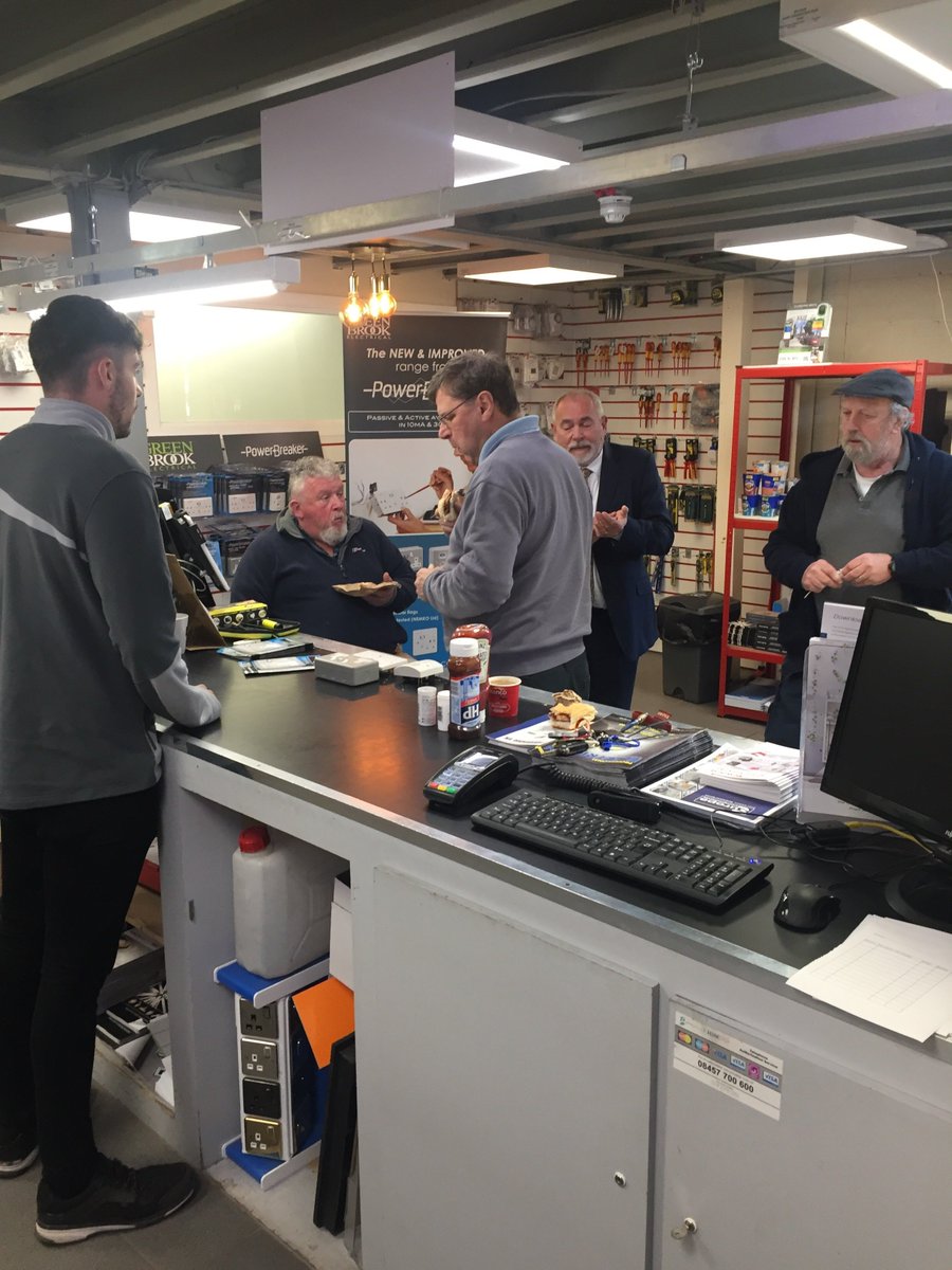 Reward_Elec's tweet image. Just a couple of pictures from our very successful breakfast morning yesterday with the guys from @GreenBrookElec showcasing their fantastic PowerBreaker range amongst other things. Remember @Reward_Elec are your #number1 PowerBreaker stockists in #Coventry and #Warwickshire