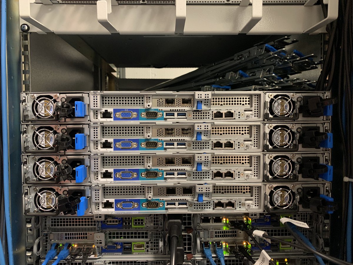 New toys for today: 4x NetApp Solidfire H610 #NetAppUnited