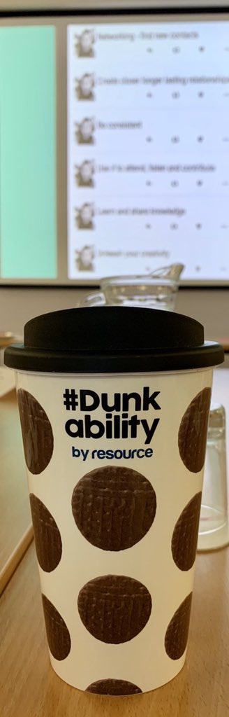 davidmo44599945's tweet photo. Attending great social media master class . Understanding the power and best practice of the various media channels @Joel_Resource @Nick_Resource #socialemh @emhhomes @TheAprilKnapp https://t.co/V0H1kThkXi