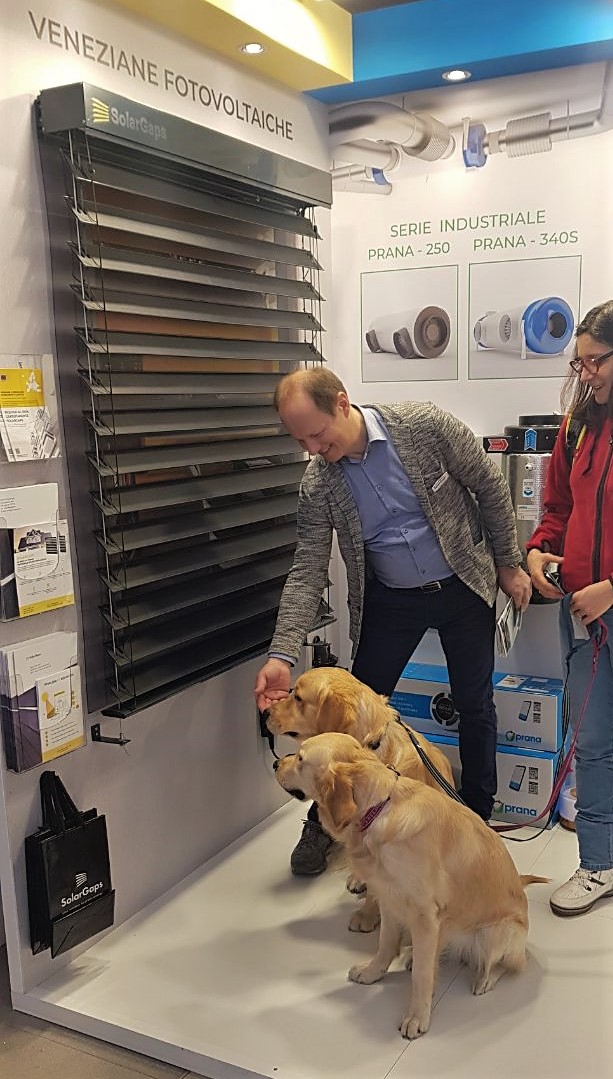 Top experts on green energy are reviewing SolarGaps at KlimaHouse2020 in Bolzano 🐶🌿☀️
#klimahouse #infiera #SolarGaps