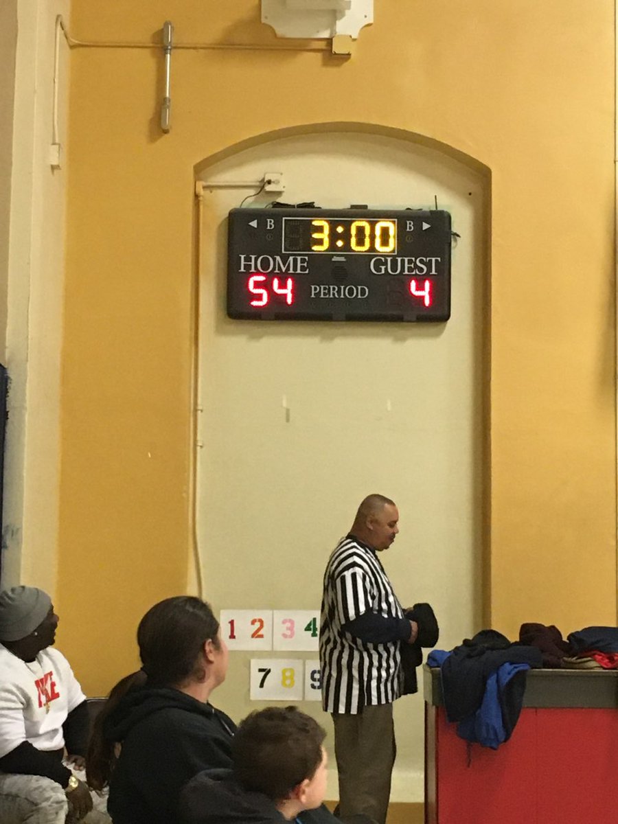 Macky_Dave's tweet image. First game of the season only 1 practice shutout my 5th n 6th grade boys basketball team #GotDatW