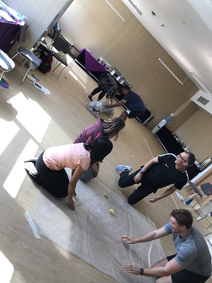 musicandmove's tweet photo. Fabulous last day @SunmarkeDubai  raising the profile of #PhysicalActivity in the #MiddleEast with @InfiniteUAE . Do your children move enough? Movement underpins all learning in early childhood  #dubaiteachers #UAE https://t.co/d3HRuZxIv3