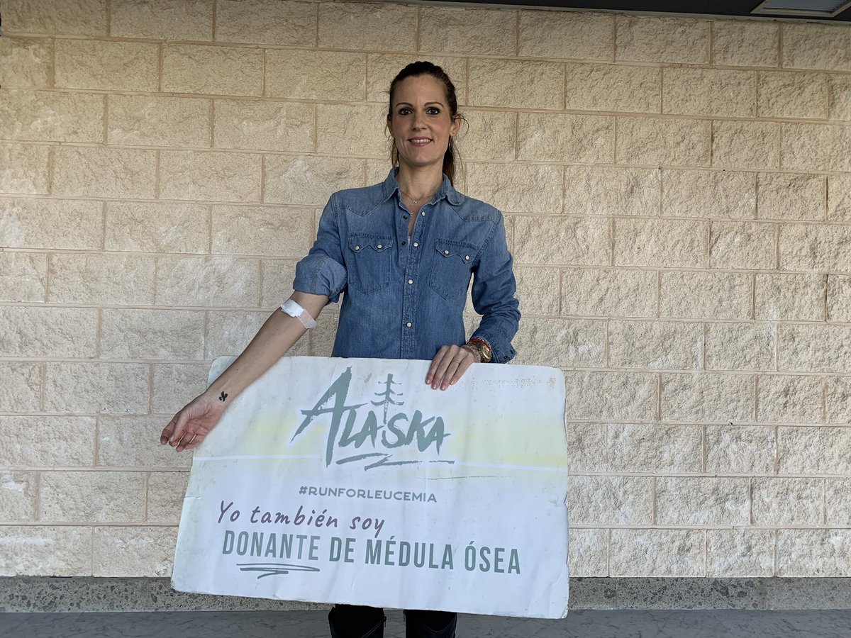 MarcosYanezS's tweet photo. Gracias a @david_marri y a @NataliaCuellarB por venir al Hospital Dr. Negrín y ayudar a sumar más esperanza de vida con @runforleucemia 🎗🤩

#Donamédula #Donavida https://t.co/oJN7ZVIfMa