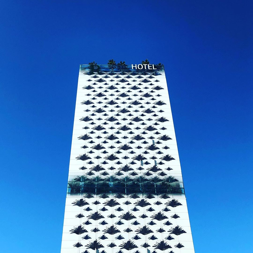 renbcnfira's tweet photo. The perfect hotel design for an idyllic stay! 😊
▫️ ▫️ ▫️ 
¡El diseño de hotel perfecto para una estancia idílica! 😊

📸 @BlvckBeatz 

#RenHotels #Barcelona #RenDesign https://t.co/RGBhqDWenQ