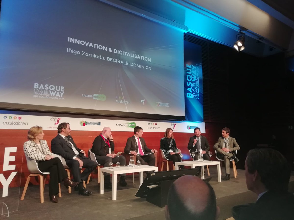 BegiraleCR's tweet photo. Agradecidos a la organización del #BasqueRailway y @ETS_RFV  por darnos la oportunidad de participar en la mesa redonda sobre innovación y digitalización en el sector ferroviario 🚅 @Dominion_DOM #EuskalTranbideSarea https://t.co/mcedooJ1tf