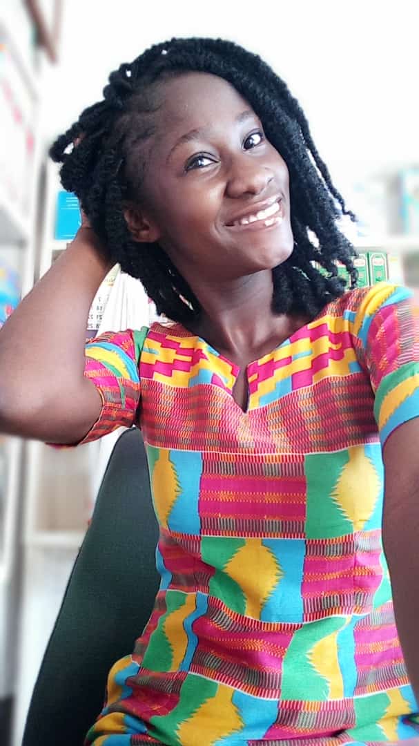 KukuaJackson's tweet photo. Cover up the grind with big beautiful smile till u hit
#PolishTillYouShine
#CuteMaameNurse
#ProudNative
#SarkAddict
#Feelings https://t.co/pVLm3iWwuL