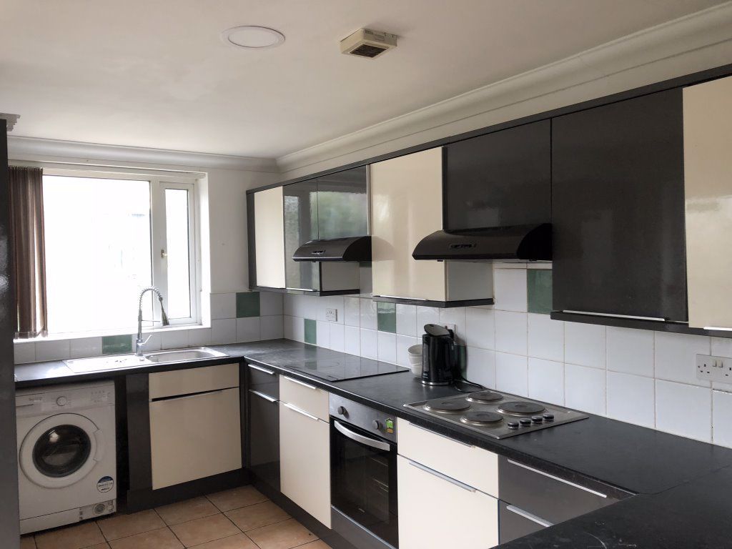 jnrproperties's tweet photo. GREAT LOCATION, BEAUTIFULLY DESIGNED - CALL NOW TO RESERVE 02920 002420
To Let 6 Bed House Mackintosh Place, Roath ( 6/7 Beds ) £1,830 pcm
https://t.co/4Zo31H1WQx https://t.co/LbkyEdDrtE