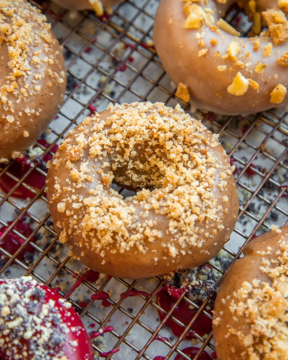 Dus_Donuts's tweet photo. Need a little pick me up for a Wednesday that feels like Tuesday?

Stop by our shop in Williamsburg for a coffee cake donut 🍩 https://t.co/pu9zu2f5dM