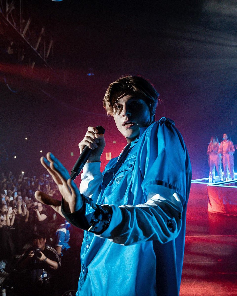 LiveNationTW's tweet photo. 準備好返鄉過年了嗎?
開心團圓也要記得喝酒不開車,開車不喝酒喔 🍺~
❤️RUEL 關心您~~~
#RuelAsia #freetimeworldtour
----------
RUEL FREE TIME WORLD TOUR IN TAIPEI
限量票券販售中 👉https://t.co/ctgs8zqtB8 https://t.co/zAKJnNCI94