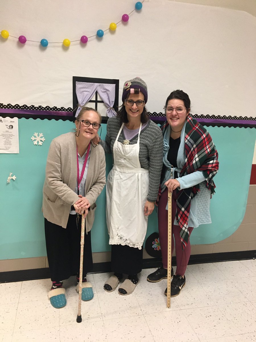 hatcher1st's tweet photo. 2nd grade is celebrating 100 days of learning at Hasty today. https://t.co/KZ2Jx7wATI