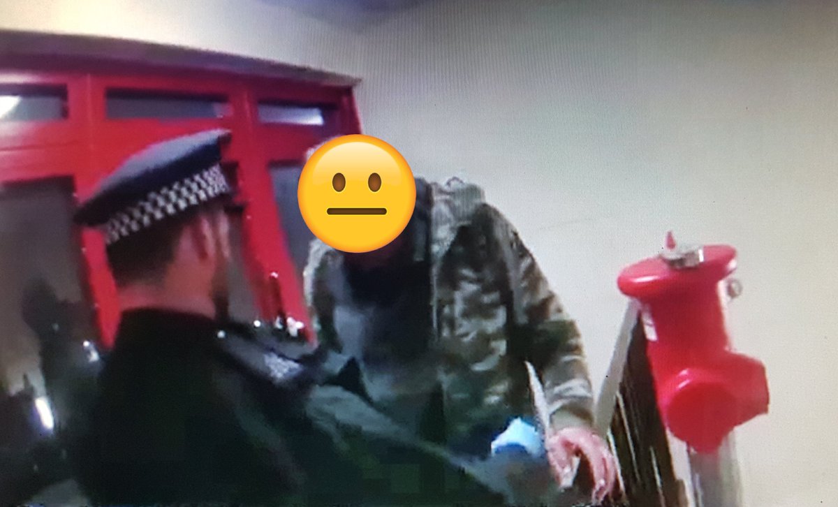 MPSWoodberryDwn's tweet photo. #PCStrange and I have been back to  #PortlandRise again today and last week I #StopandSearched a male in #FlemingHouse who was part of a group suspected of being under the influence of #Drugs.  Nothing found this time, but we will keep responding to your concerns.
#LocalPolicing https://t.co/tqwXYZQHHz