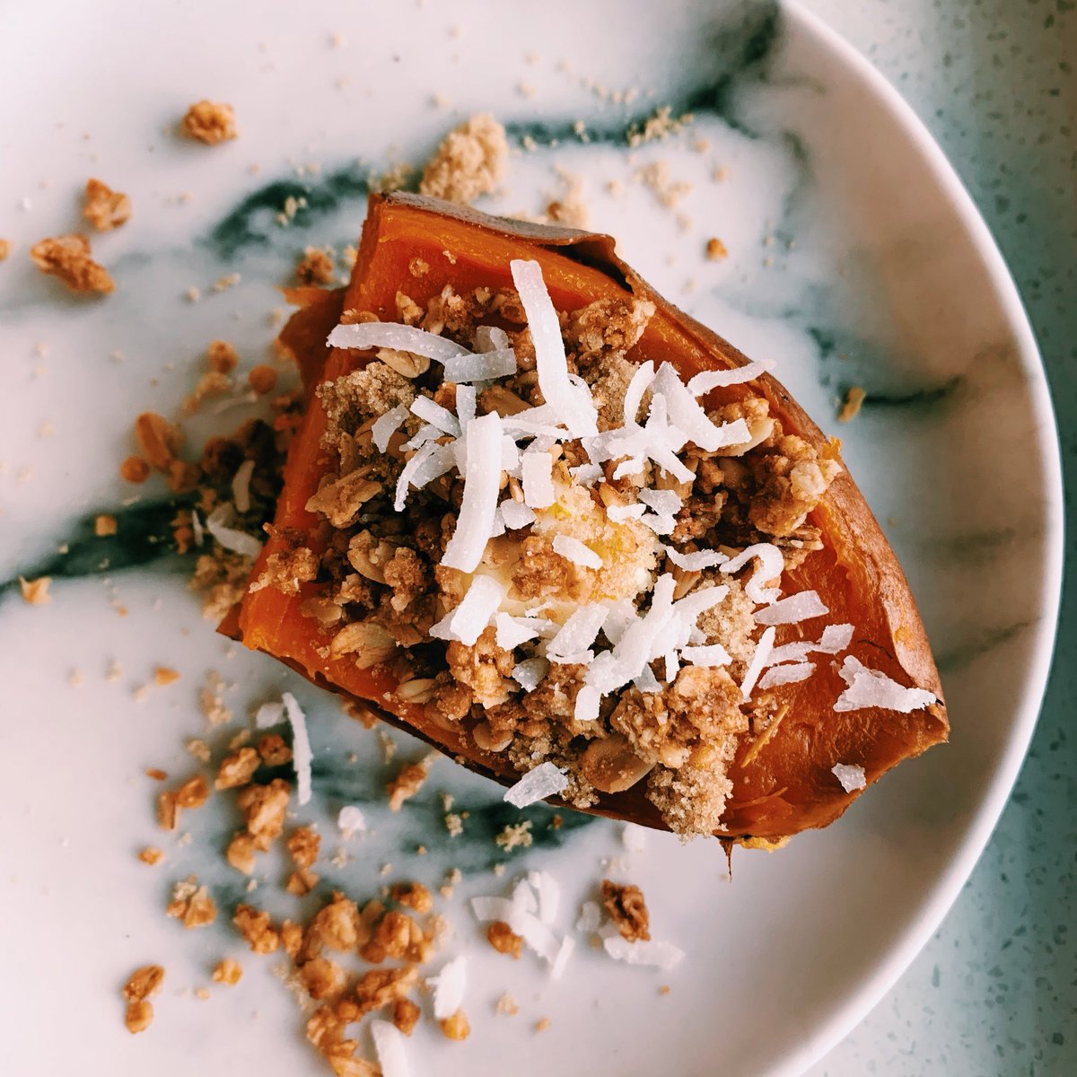 UCODining's tweet photo. Dining Hall Hack alert over on our Facebook + Insta pages! #dininghallhack #dinecentral #sweetpotato #hackthemenu https://t.co/Ej4fUshEPl