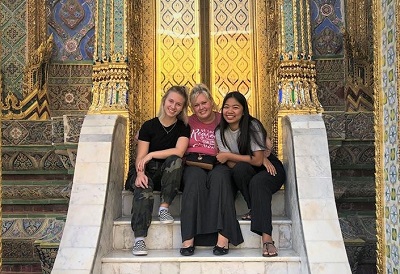 ICESUSAORG's tweet photo. FRIENDSHIPS THAT WILL LAST A LIFETIME!
Read this heartfelt testimonial from a host mom!
This is what student exchange is all about Enjoy!
https://t.co/1283OJ16Eo
#icesusa,#icesforeignexchange,#icesstudent,#iceshostfamily https://t.co/9VjjzGI7ep