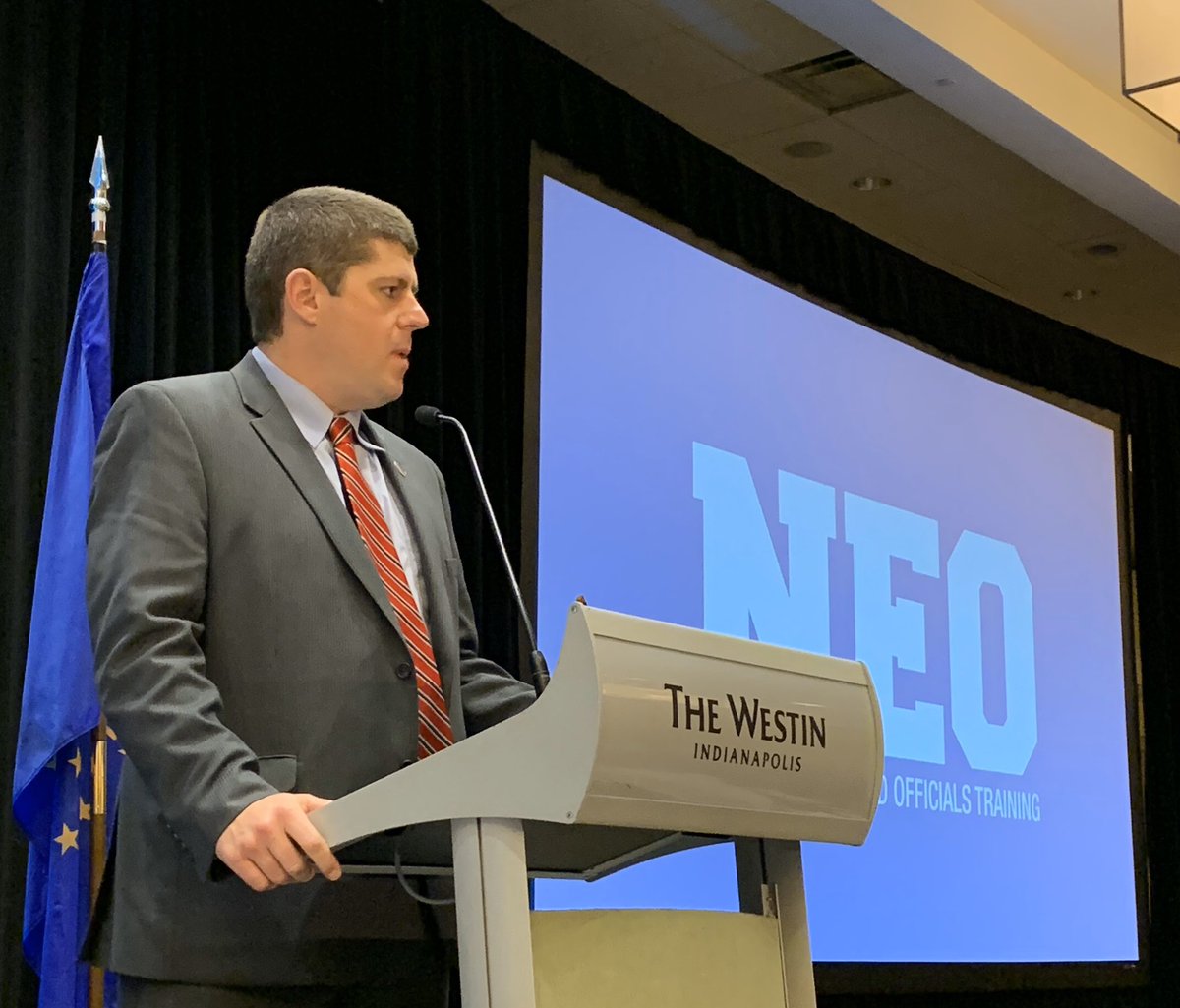 AimIndiana's tweet photo. Thank you @joemcg_68 for sharing the latest info on @INDOT #CommunityCrossings. This has been a game-changing program for cities and towns. It’s time for munis to update asset mgmt plans and get ready to apply for more road funding! #AimNEO https://t.co/J3c8oXoN9Z